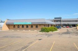 Unit 116-5704 44 Street  Lloydminster, AB T9V 2A1