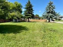 1958 5 Avenue  Wainwright, AB T9W 1H9