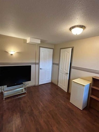 5215 58 Street, Vermilion, AB - Indoor