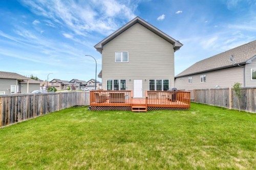 5502 15 Street, Lloydminster, AB - Outdoor