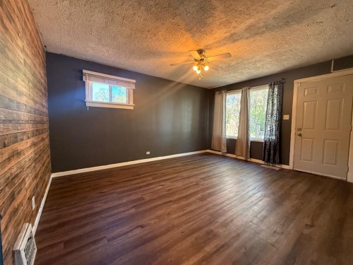 4807 49 Street, Lloydminster, SK - Indoor Photo Showing Other Room