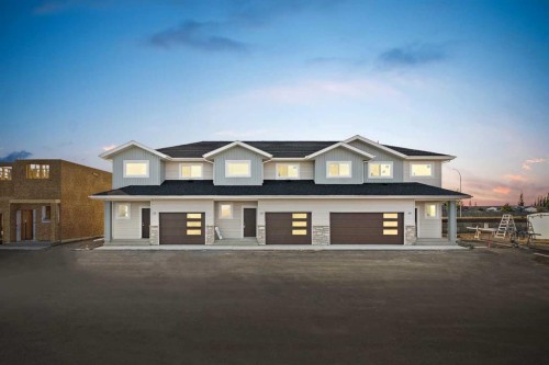 25-3616 41B Avenue, Lloydminster, SK - Outdoor With Facade