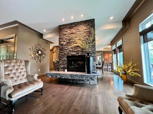 435058 Rng Rd 50, Rural Wainwright No. 61, M.D. Of, AB - Indoor Photo Showing Living Room With Fireplace