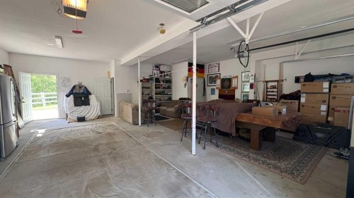 6 Cedar Crescent, Rural Wainwright No. 61, M.D. Of, AB - Indoor Photo Showing Garage