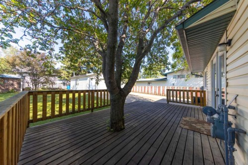 5204 32 Street, Lloydminster, AB - Outdoor With Deck Patio Veranda With Exterior