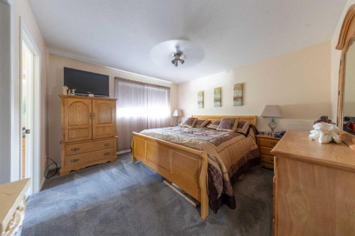 Nw-05-54- 22-W3, Rural, SK - Indoor Photo Showing Bedroom