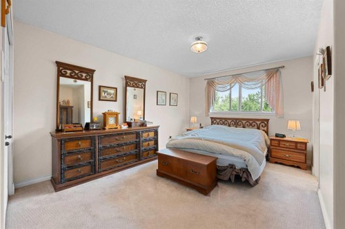 74 Blackfoot Road, Rural Vermilion River, County Of, AB - Indoor Photo Showing Bedroom