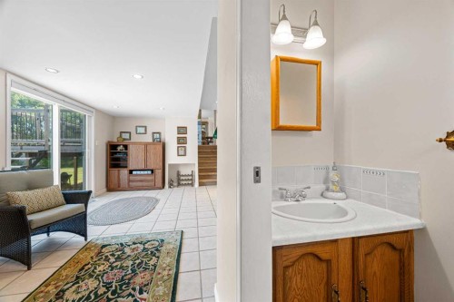 74 Blackfoot Road, Rural Vermilion River, County Of, AB - Indoor