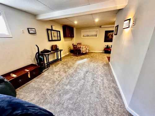 1134 21 Street, Wainwright, AB - Indoor