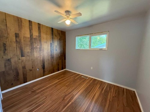 5427 49 Street, Provost, AB - Indoor Photo Showing Other Room