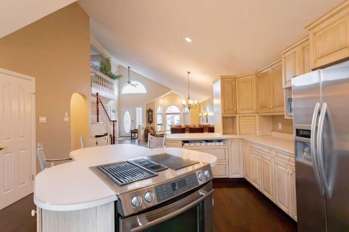 1926 8 Avenue, Wainwright, AB - Indoor Photo Showing Kitchen With Stainless Steel Kitchen
