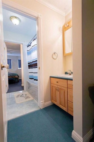 1926 8 Avenue, Wainwright, AB - Indoor Photo Showing Other Room