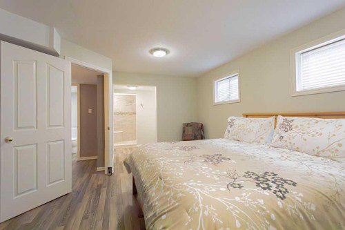 1926 8 Avenue, Wainwright, AB - Indoor Photo Showing Bedroom