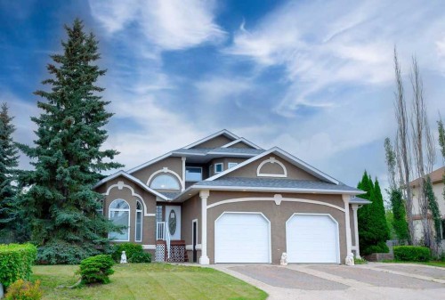 1926 8 Avenue, Wainwright, AB - Outdoor With Facade