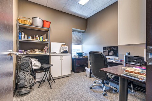 2602 50 Avenue, Lloydminster, AB 