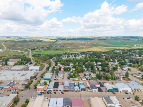 4930 50 Avenue, Vermilion, AB 