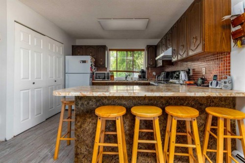310 1 Street East, Marshall, SK - Indoor Photo Showing Kitchen