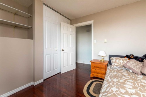 310 1 Street East, Marshall, SK - Indoor Photo Showing Bedroom