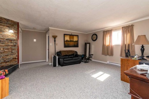 310 1 Street East, Marshall, SK - Indoor