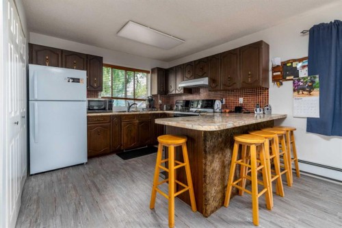 310 1 Street East, Marshall, SK - Indoor Photo Showing Kitchen