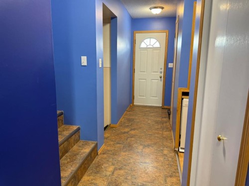 101 Main Street, Waseca, SK - Indoor Photo Showing Other Room