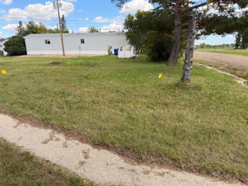 101 Main Street, Waseca, SK - Outdoor