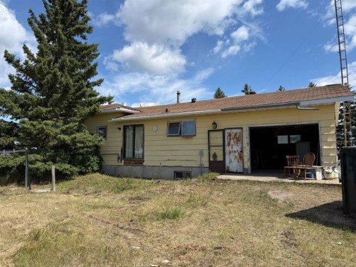 83042 Twp Rd 430, Amisk, AB - Outdoor