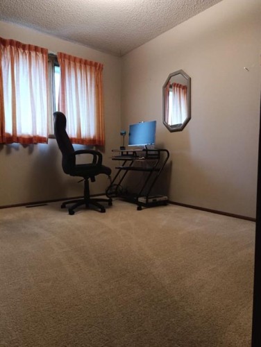 4716 55 Avenue, Provost, AB - Indoor Photo Showing Office