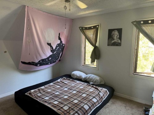 5228 48 Street, Provost, AB - Indoor Photo Showing Bedroom