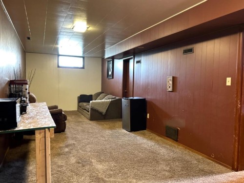 5339 50 Street, Provost, AB - Indoor Photo Showing Basement