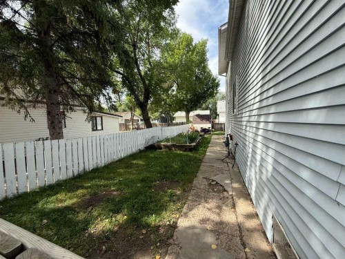 5136 46 Street, Provost, AB - Outdoor