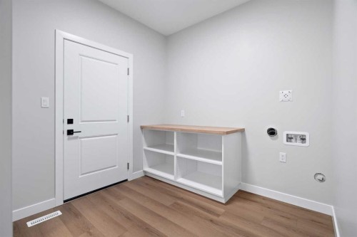 6004 13 Street, Lloydminster, AB - Indoor Photo Showing Other Room