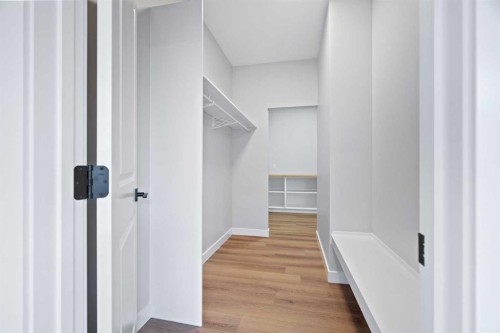 6004 13 Street, Lloydminster, AB - Indoor