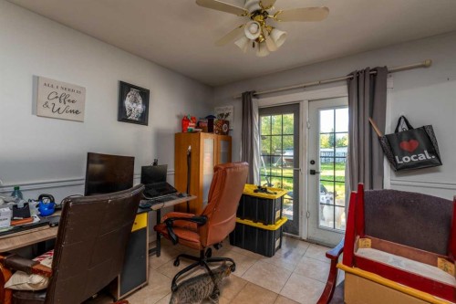 116 1 Avenue West, Marsden, SK - Indoor Photo Showing Office