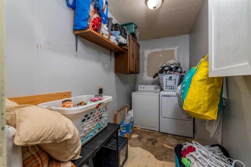116 1 Avenue West, Marsden, SK - Indoor Photo Showing Laundry Room