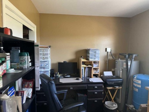 442039 Rge Rd 95, Rural Wainwright No. 61, M.D. Of, AB - Indoor Photo Showing Office