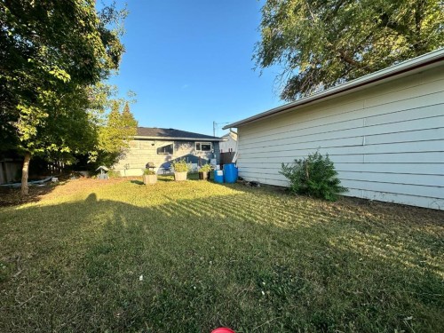 312 Main Street, Maidstone, SK - Outdoor
