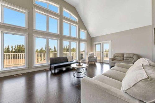 484046 Rr20, Rural Vermilion River, County Of, AB - Indoor Photo Showing Living Room