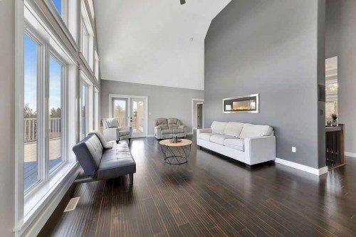 484046 Rr20, Rural Vermilion River, County Of, AB - Indoor Photo Showing Living Room