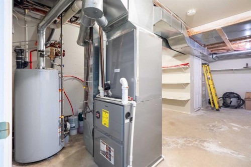 3906 59 Avenue Close, Lloydminster, AB - Indoor Photo Showing Basement