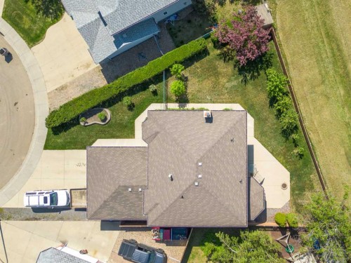 3906 59 Avenue Close, Lloydminster, AB - Outdoor