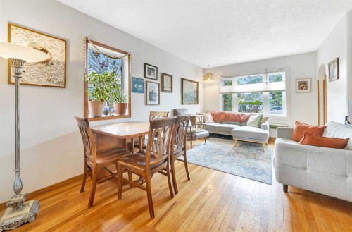 4828 42 Street, Lloydminster, SK - Indoor Photo Showing Living Room