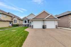 1607 54 Avenue Close  Lloydminster, AB T9V 2J9