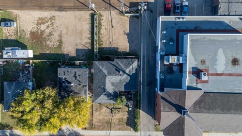 5008 47 Street, Lloydminster, AB - 