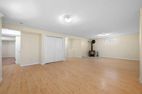 4926 51 Avenue, Kitscoty, AB - Indoor