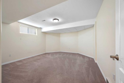 4926 51 Avenue, Kitscoty, AB - Indoor Photo Showing Other Room