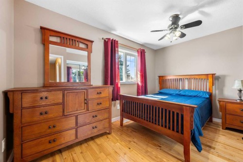 5303 23 Street, Lloydminster, AB - Indoor Photo Showing Bedroom