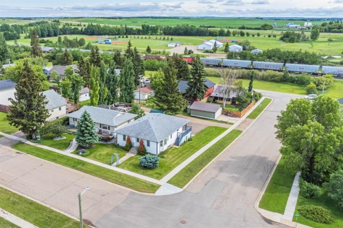 4845 50 Avenue, Kitscoty, AB - Outdoor With View