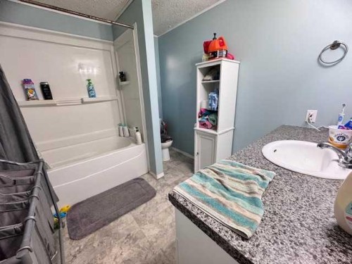 32384 Hwy 16, Rural, SK - Indoor Photo Showing Bathroom