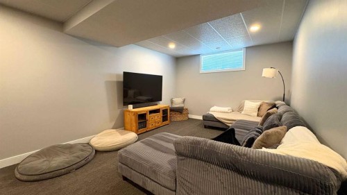 538 24 Street, Wainwright, AB - Indoor Photo Showing Basement
